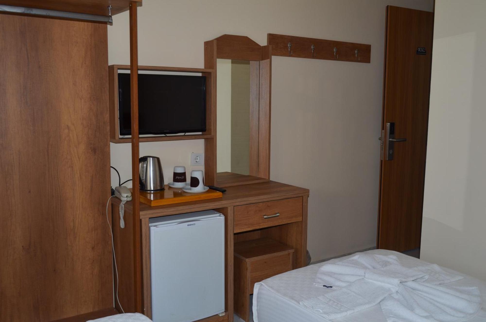 Dilhan Hotel Marmaris Buitenkant foto