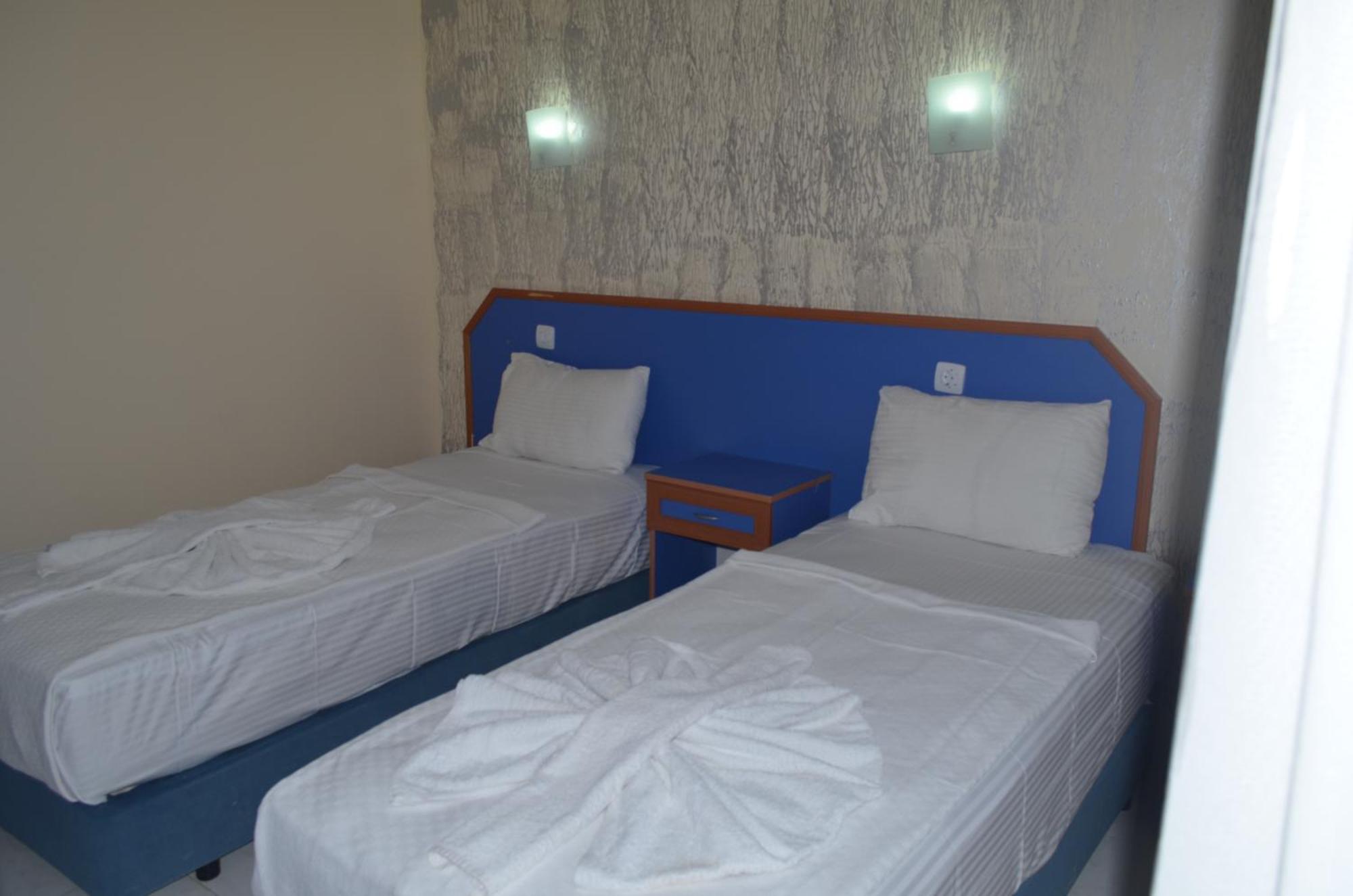 Dilhan Hotel Marmaris Buitenkant foto
