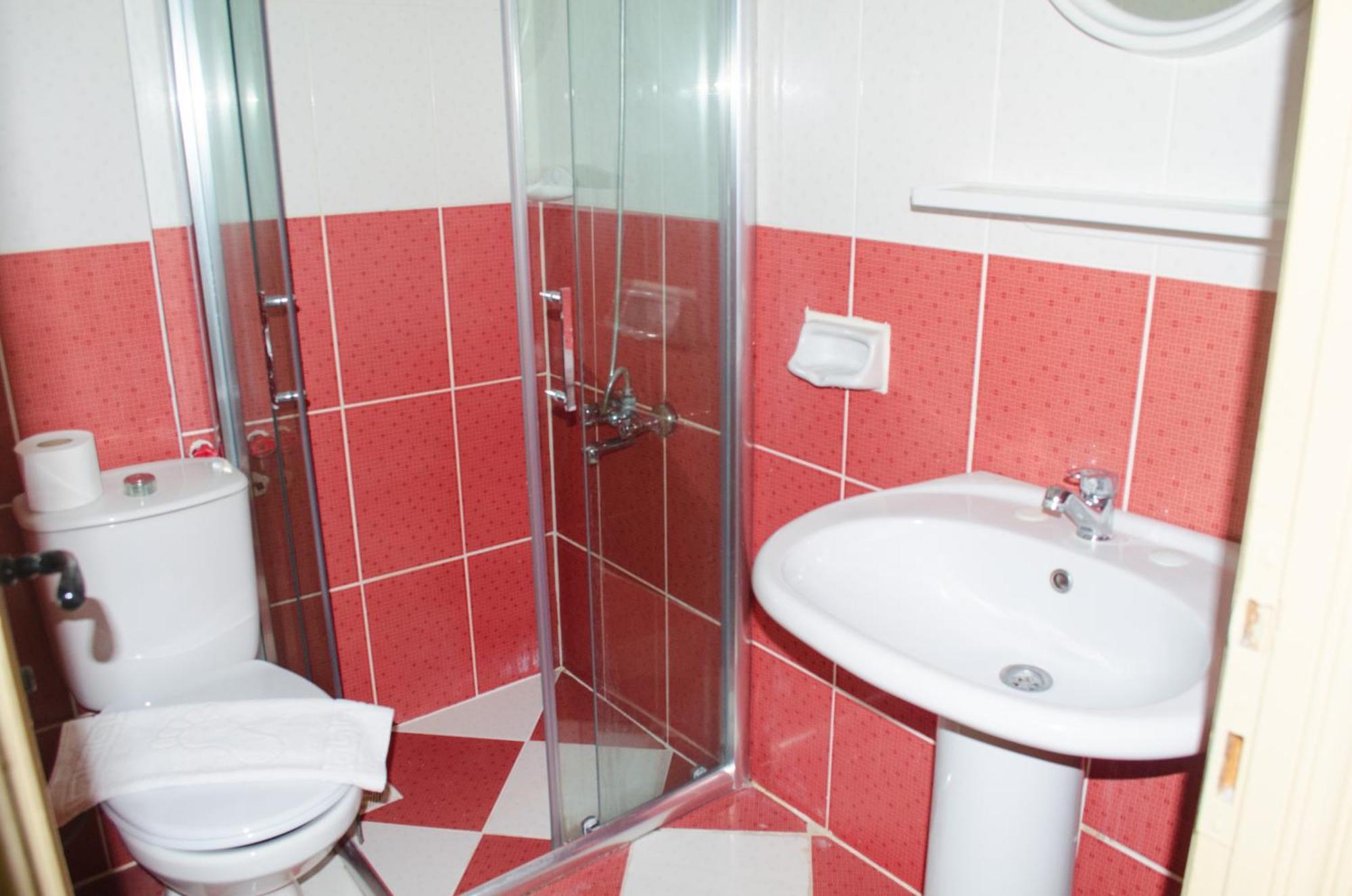 Dilhan Hotel Marmaris Buitenkant foto