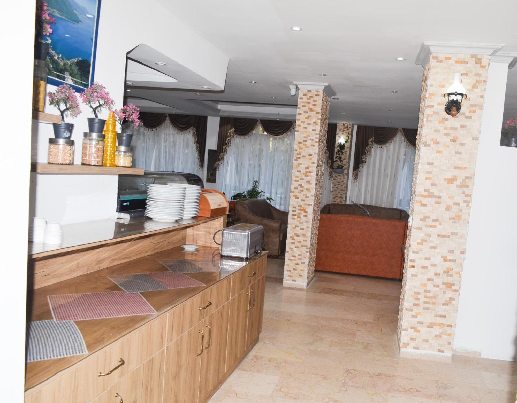Dilhan Hotel Marmaris Buitenkant foto